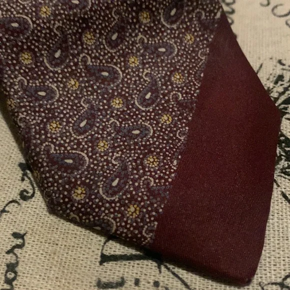 GIVENCHY for SFA Men’s Burgundy Multi Tie